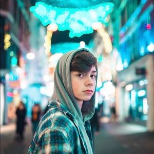 Meet your Posher, Kiwi